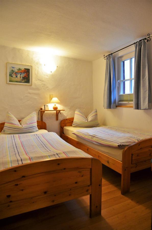 Altes Winzerhaus - Ferienhaus Burgen  Zewnętrze zdjęcie