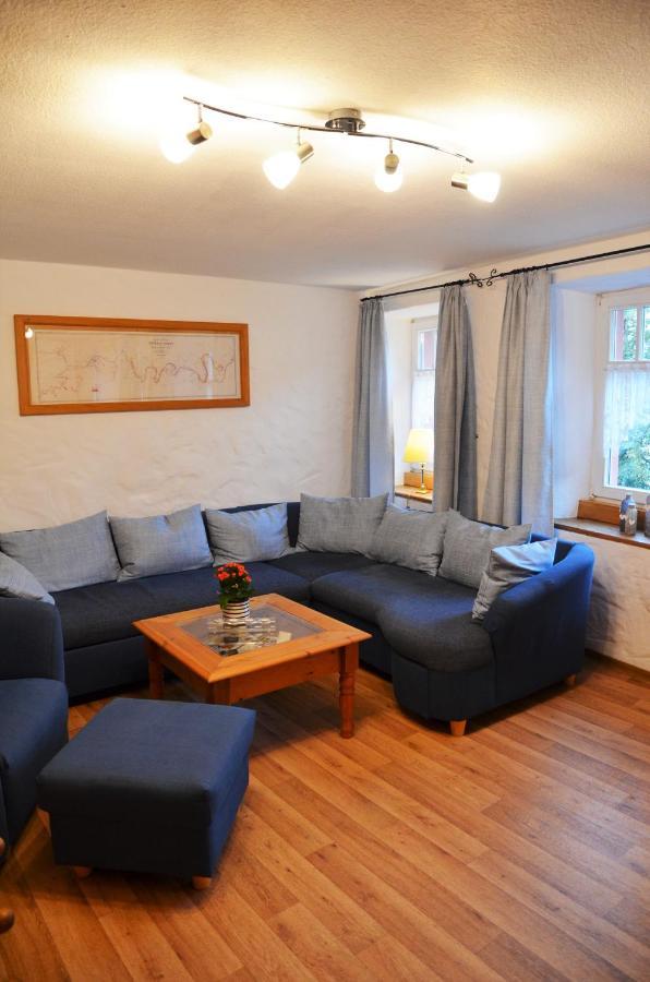 Altes Winzerhaus - Ferienhaus Burgen  Zewnętrze zdjęcie